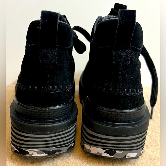 DECKERS X LAB Bootie 6 - Picture 8 of 17